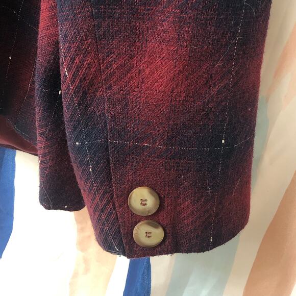 Maggie McNaughton Vintage Red, Blue, and Silver Suit Jacket Blazer - Picture 11 of 14